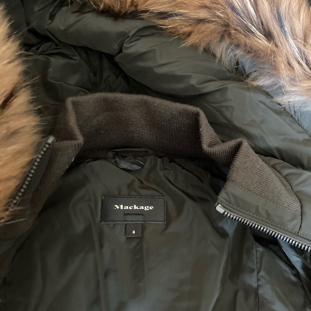 Kids mackage size 6 kids like new no receipt